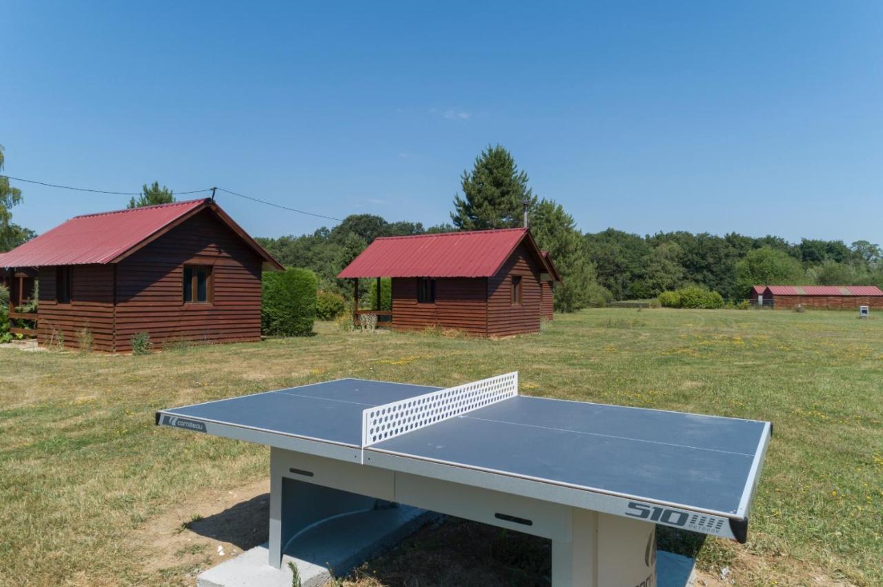 Les Cabanes Parisiennes - Chalets 1H30 From Paris - 62P Sainte-Geneviève-des-Bois Exterior foto