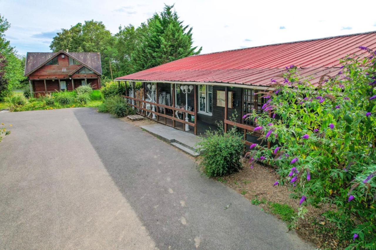 Les Cabanes Parisiennes - Chalets 1H30 From Paris - 62P Sainte-Geneviève-des-Bois Exterior foto